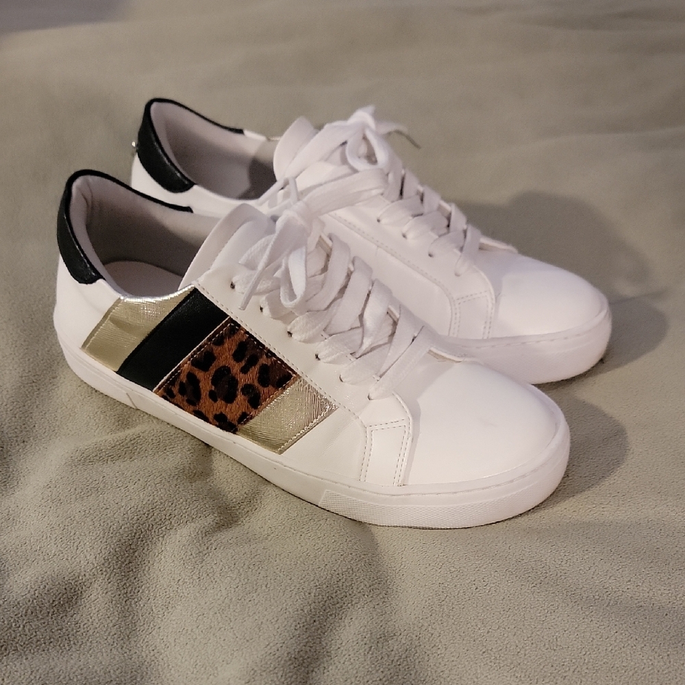 Stylish White, Black, Gold, Animal Priny Women's Sneakers